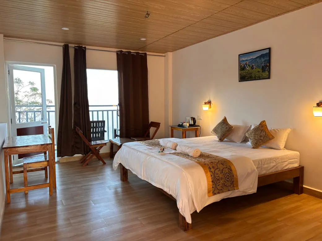 The Mountain House11